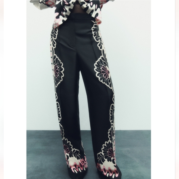 ❌️SOLD❌️ZARA SET FLORAL PRINT SHIRT AND STRAIGHT CUT PANTS SIZE S - Picture 5 of 12